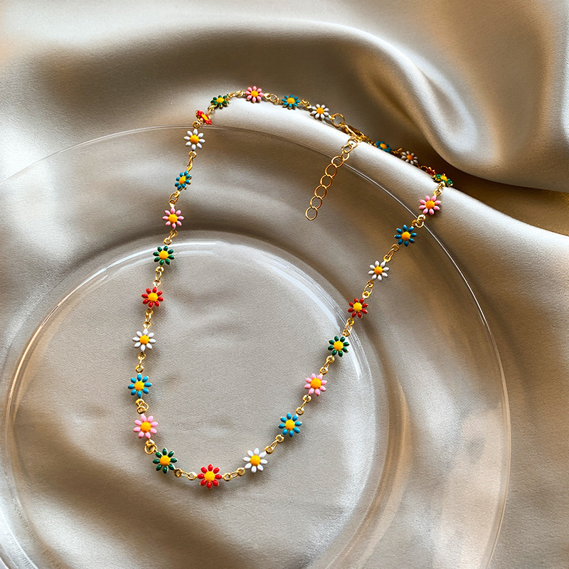 2026 Spring Oversized Enamel Flower Bracelet For Women, Big 3D Floral Statement Bracelet, Colorful Glossy Enamel Petal Jewelry, Boho Vintage Chunky Ch_voghion.com