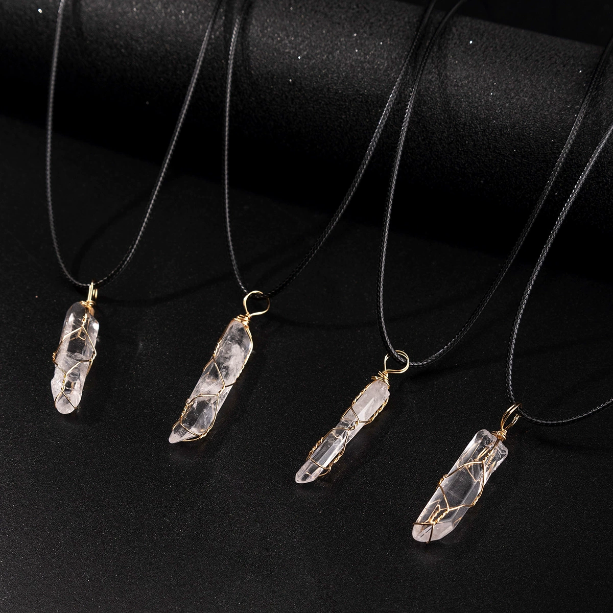 Ювелирные изделия Zhuhang, трансграничный популярный кулон из натурального кристалла, белый кристалл, случайное ожерелье из проволоки, нерегулярные ювелирные изделия, оптовая продажа