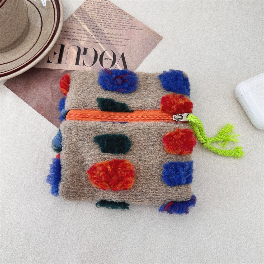 컬러풀한 플러시 스퀘어 백