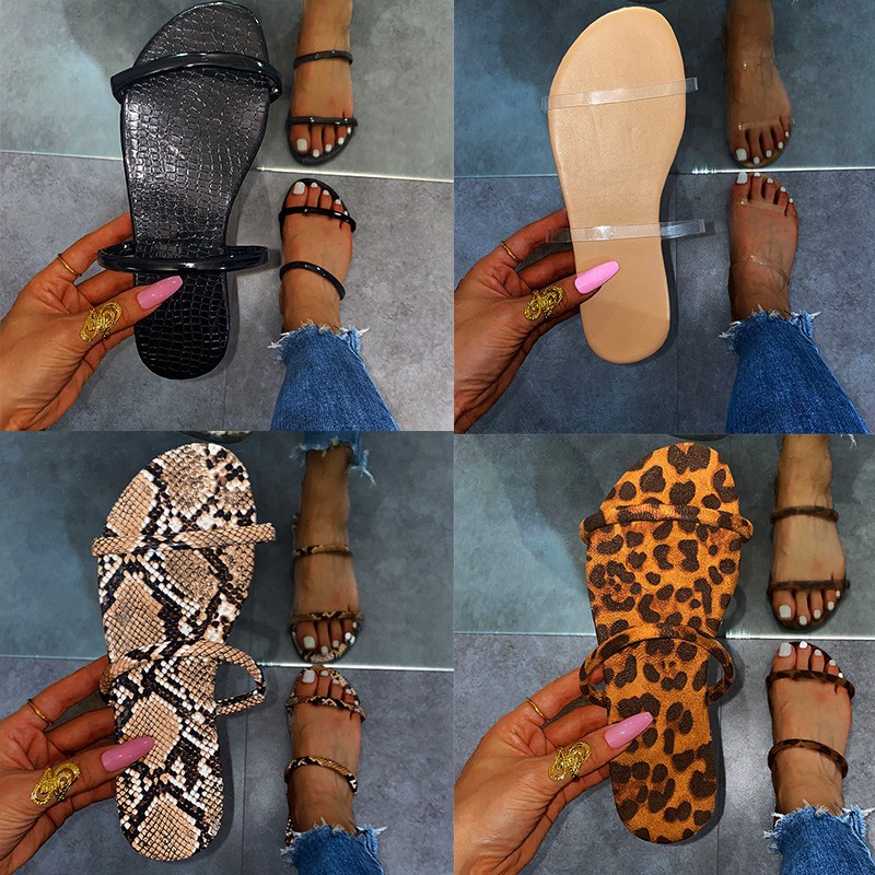 2021 New European and American fashion slippers, women's flat flip-flops, leopard print one-piece flip-flops, women's export large size wholesale Item Picture
