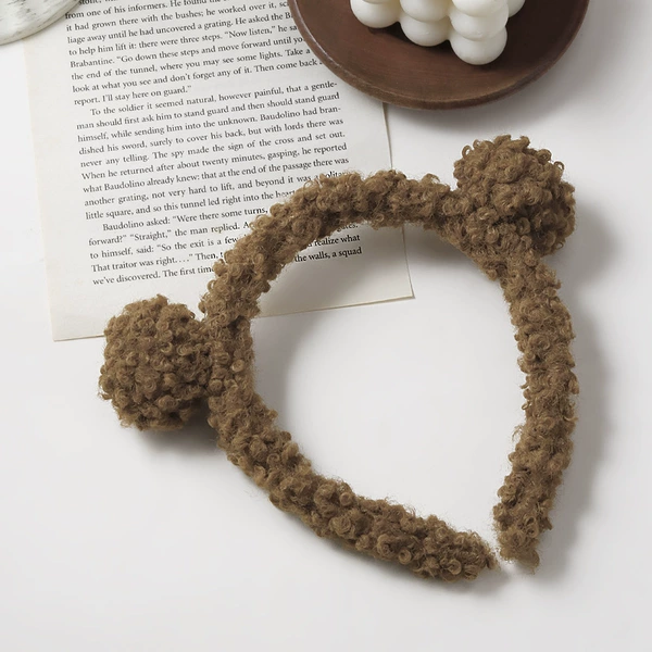 Brown bear ears
