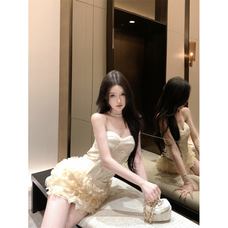 Atmospheric Socialite-Style Sequined Off-White Waist-Cinching Tube Top + High-Waisted Puffy Tulle Skirt Date Two-Piece Set Atmospheric Socialite-Style Sequined Off-White Waist-Cinching Tube Top + High-Waisted Puffy Tulle Skirt Date Two-Piece Set