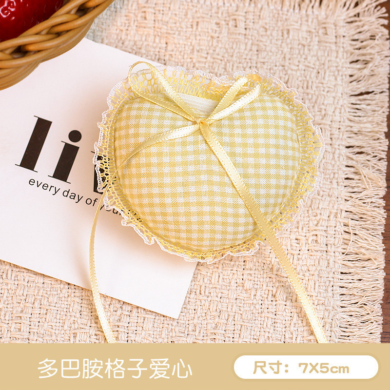 多巴胺黄色格子爱心 / 无胸针款