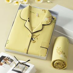 新型のお母さんの純綿のパジャマの女性の秋の長袖の春秋の金の大きいサイズの薄い金は家庭服のスーツを着ることができます。