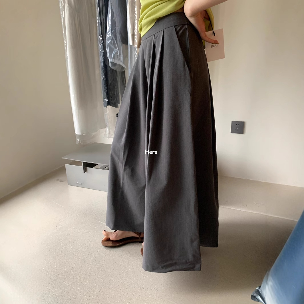 Liquidación, sin devoluciones ni cambios, estilo influencer de Xiaohongshu, pantalones casuales cortos de pierna ancha y cintura alta para mujeres pequeñas 2069 image 5