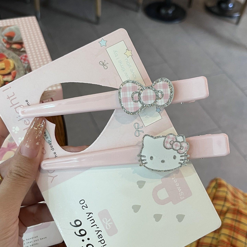 かわいいハローキティシームレスサイド前髪クリップスウィートガールハートロンググリッターTK猫カモノハシクリップ|undefined