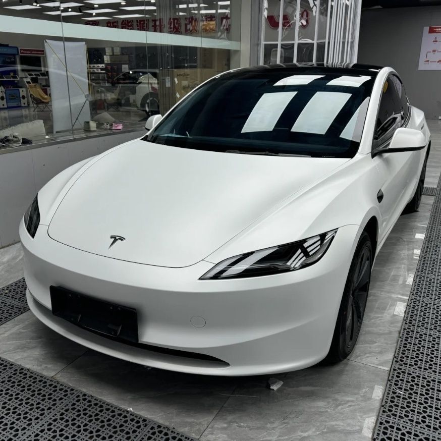 PET matte ceramic white car wrap film, full-body application for electric motorcycles, drop shipping available, protective film for touch-up