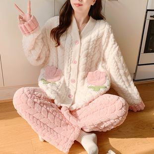 2025 Maternity Pajamas Winter Thickened Velvet Large Size Warm Maternity Coral Velvet Postpartum Nursing Clothes 12