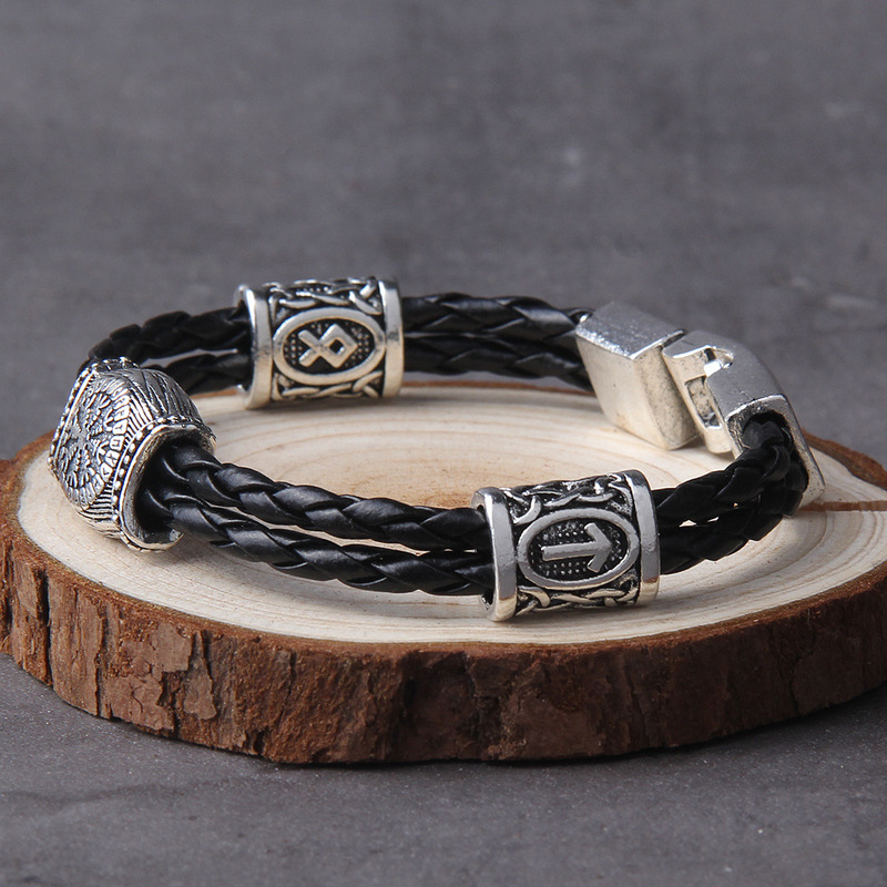 Nordic Amulet Rune Beads Amulet Compass Trinity Viking Bracelet Men Women Pendant Wholesale Nordic Amulet Rune Beads Amulet Compass Trinity Viking Bracelet Men Women Pendant Wholesale