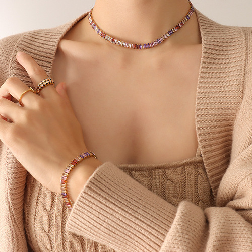 European and American-style solid-color vintage jewelry set featuring sparkling cubic zirconia accents—elegant necklace and bracelet combo, available directly from the manufacturer with dropshipping options.