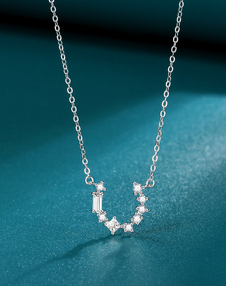 Basic U Shape Sterling Silver Plating Rhinestones Pendant Necklace 1 Piece