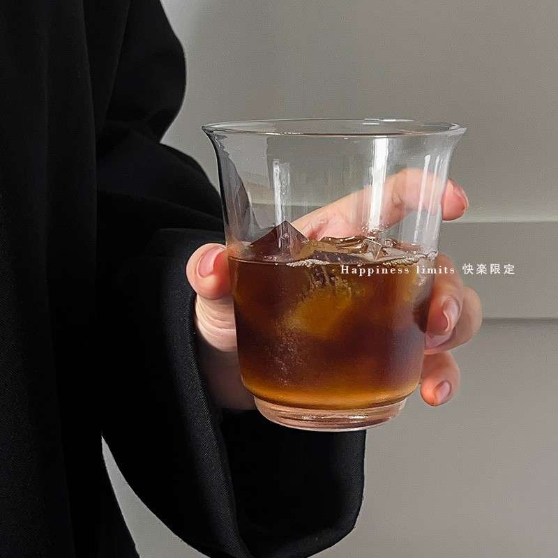 Minimalist Curved Glass Cup For Coffee Juice And Cold Drinks_voghion.com
