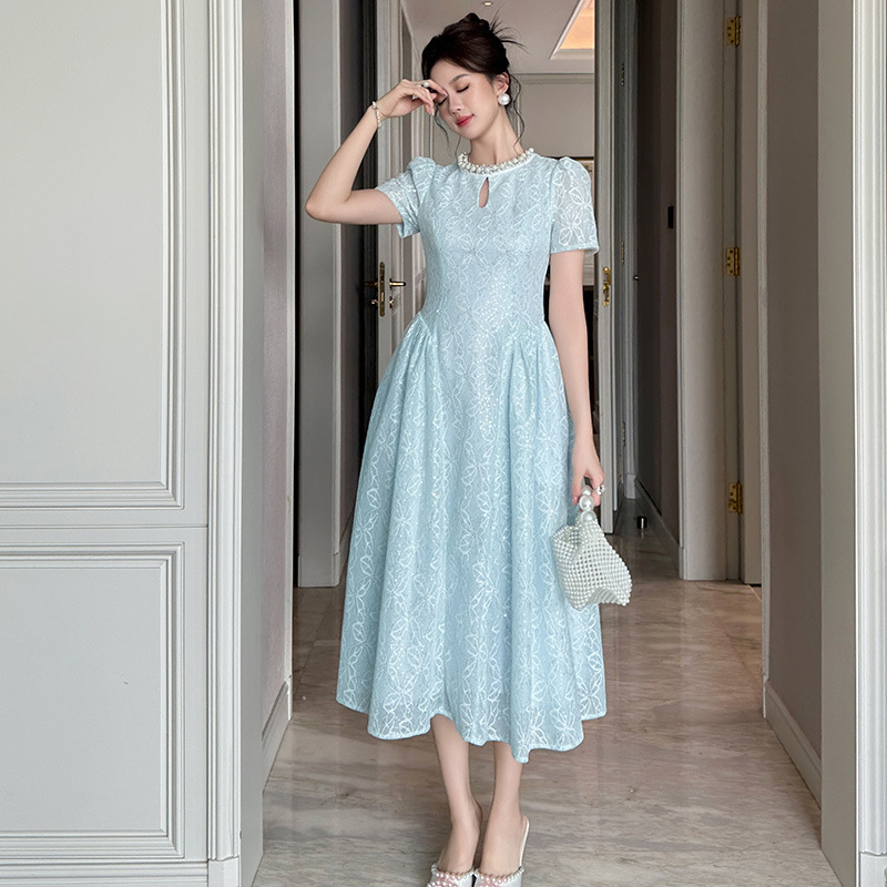 Màu xanh nước biển