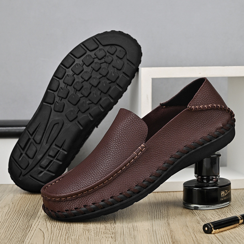 Fábrica directa de cuatro estaciones de comercio exterior zapatos de cuero zapatos de agujero zapatos de negocios zapatos casuales vacíos transpirables zapatos de hombre en stock