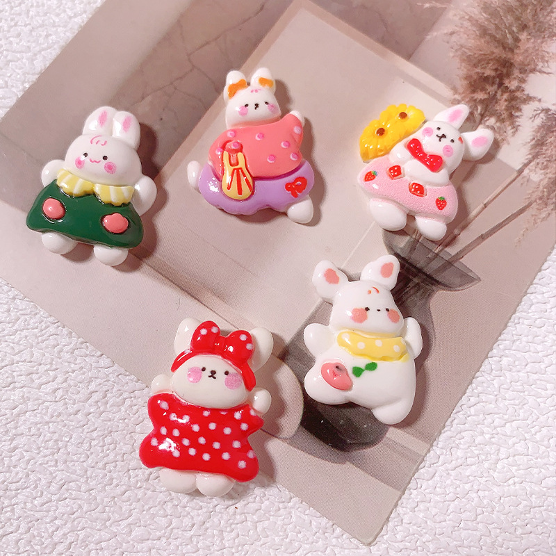 Nueva excursión de primavera conejo bricolaje accesorios de resina pegamento crema para teléfonos móviles accesorios para el cabello colgantes agujeros hebilla de zapatos materiales hechos a mano