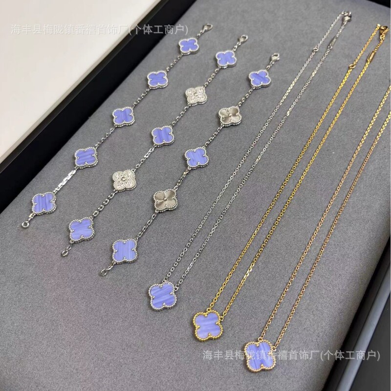 New Purple Chalcedony Light Luxury Clover Bracelet Women's White Gold Thick Gold Electroplated Clavicle Chain High-End Necklace Wholesale New Purple Chalcedony Light Luxury Clover Bracelet Women's White Gold Thick Gold Electroplated Clavicle Chain High-End Necklace Wholesale