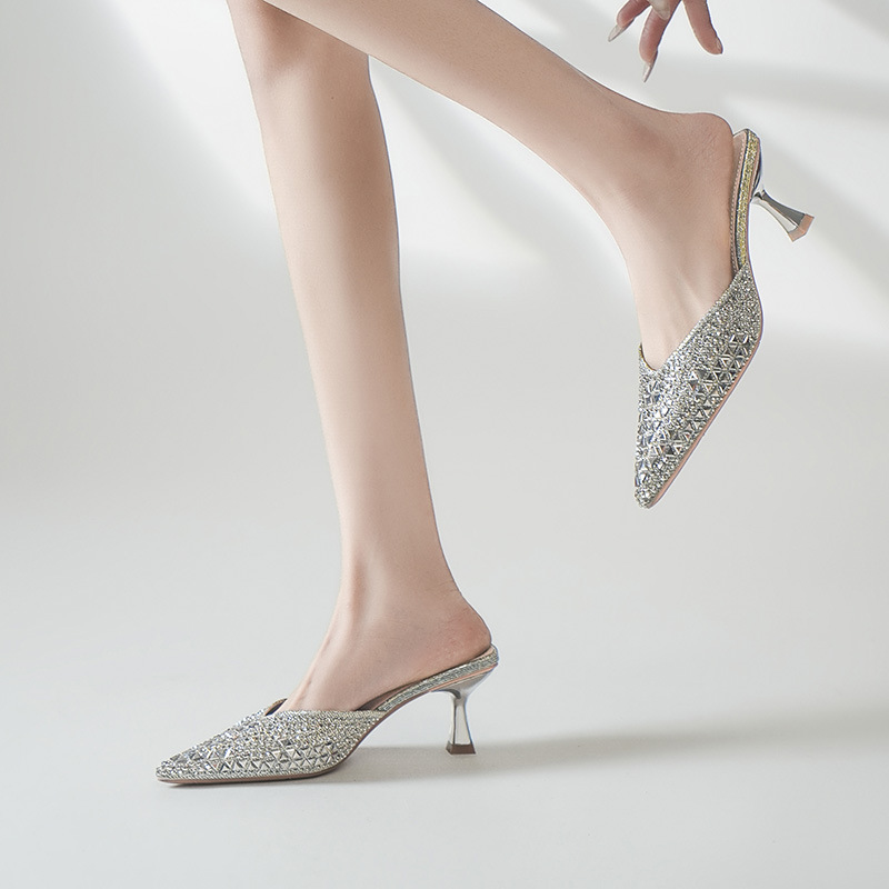 Red infrarroja vestida con tacones de diamante zapatillas de tacón alto para mujeres 2026 nuevo verano puntiaguda zapatillas de cabeza de paquete versátil image 4