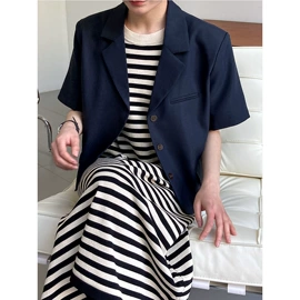 连衣裙;女式针织衫;女式衬衫