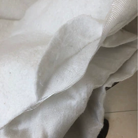 土工布;抗裂添加剂;化纤纱