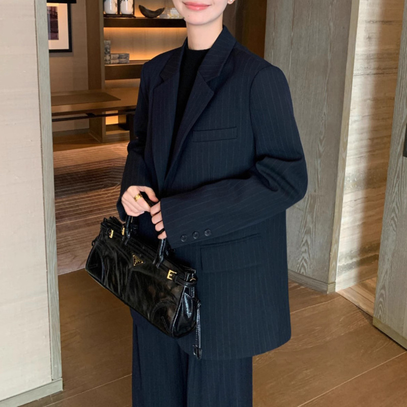 预售藏蓝色条纹西装外套女2025春秋新款休闲宽松女士西服|undefined