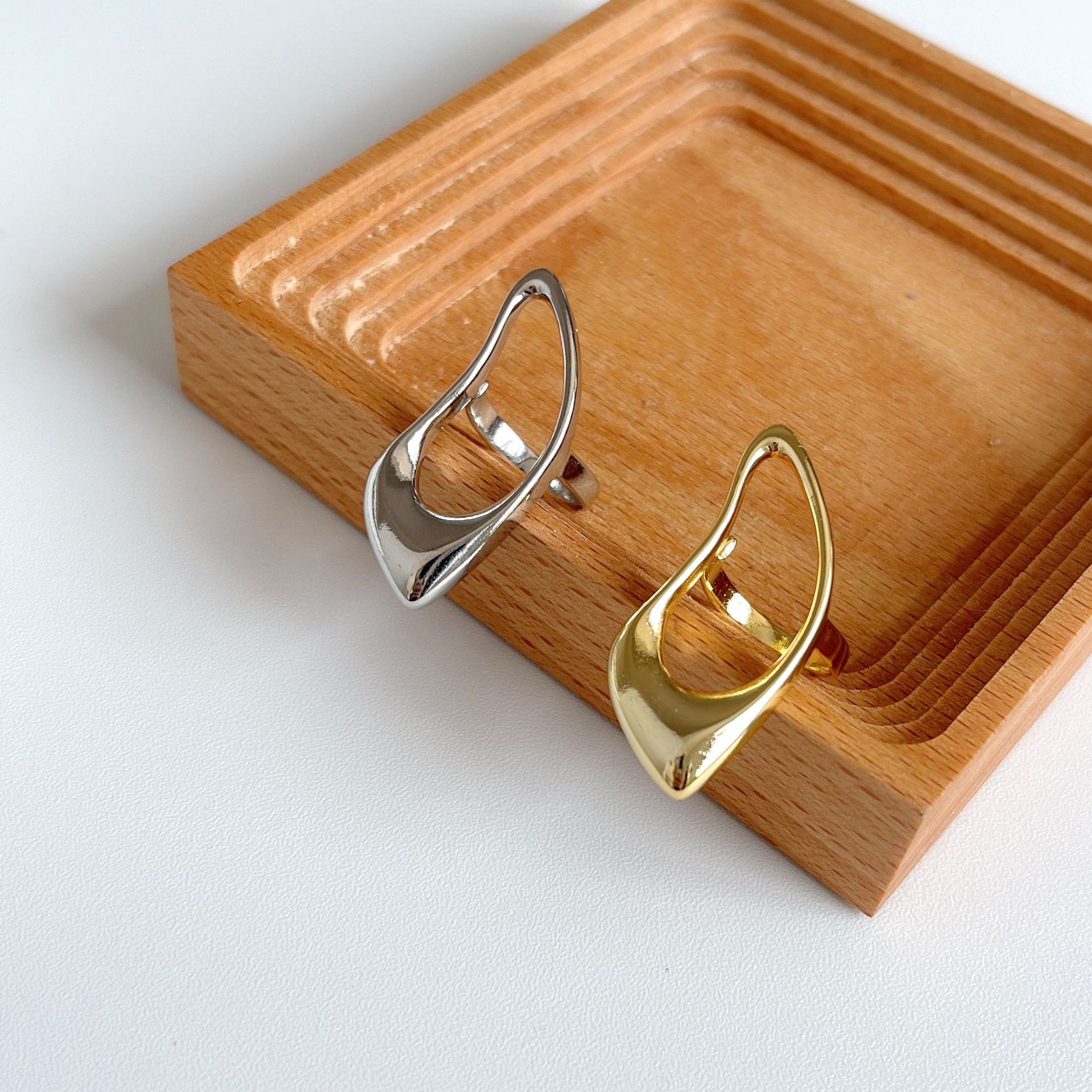 Fashion Solid Color Copper Plating Open Ring 1 Piece