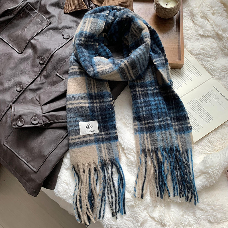 Bufandas para mujeres de alta calidad coreana otoño / invierno 2025 nuevo estilo de imitación de cachemira cuadricada escuela de estilo de suela bufandas cálidas