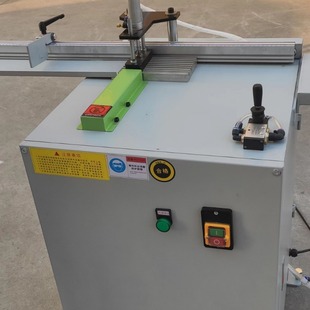 Foshan Cabinet Door Wardrobe Door T-Shaped Strip Aluminum Cutting Machine Acrylic Edge Banding Strip Corner Cutting Machine Can Be Cut Continuously