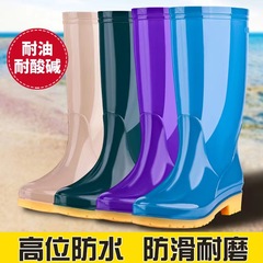 ローヒールのファッションの長い筒の雨の靴の女性の滑り止めの高い筒の水の靴の台所のpvc女性の雨の靴の高い組の女性の柔らかいゴムの靴