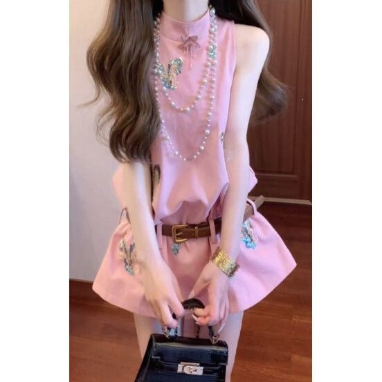 "Holiday Madrid" New Pink Butterfly Embroidered Jeans and Sleeveless Skirt Set "Holiday Madrid" New Pink Butterfly Embroidered Jeans and Sleeveless Skirt Set