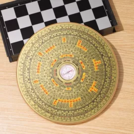 宗教法器;金属工艺品;罗盘