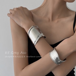 Korean-style Niche Design Wide-brimmed Open Irregular Bracelet Women's Summer Cool Internet Celebrity Bracelet Temperament High-grade Bracelet