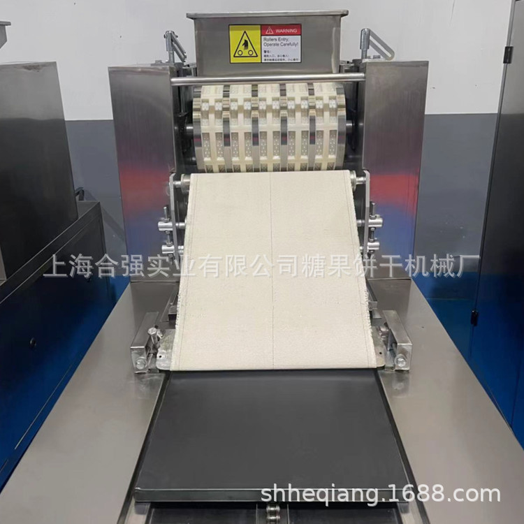 饼干糕点生产线 桃酥饼干加工机器 上海合强桃酥机械价优 辊印机