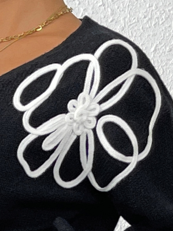 レディーストップスヨーロッパとアメリカの女性の花リボン刺繍不規則な刺繍セーターVネックプルオーバーカジュアルセーター|undefined