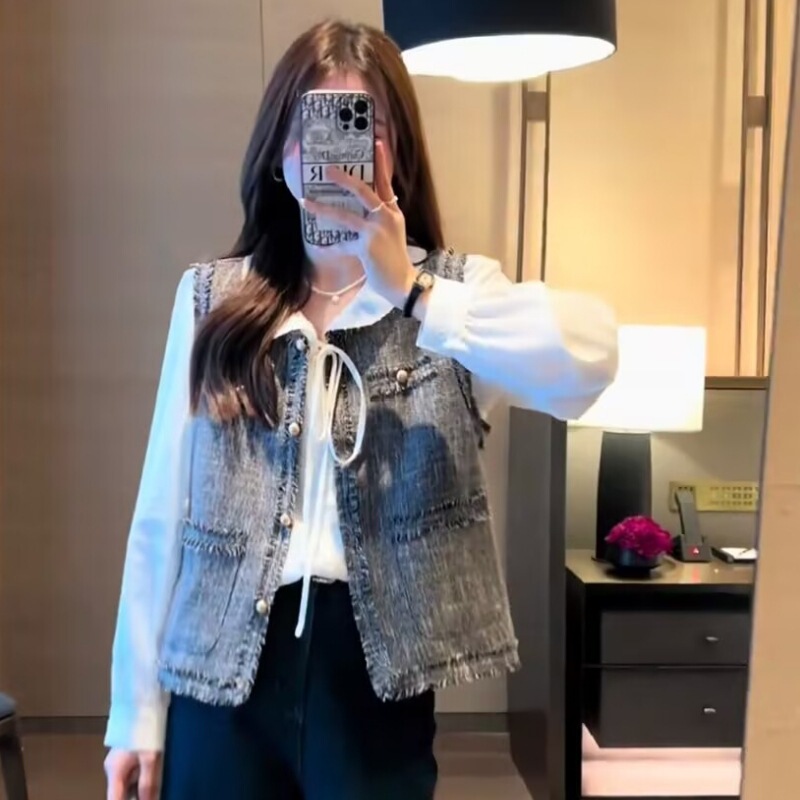 Chanel Style Vest Women's 2025 Autumn New Style Elegant Fashion Tweed Vest Short Loose Ware Outer Wearing