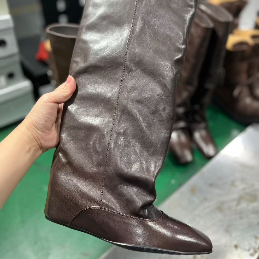 牛皮版~小众新款内增高方头宽松套筒高筒靴女时尚短靴时装骑士靴