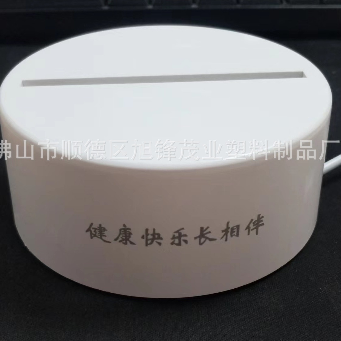 Fábrica directa 3D noche luz táctil control remoto botón plástico madera base interfaz USB LED base luminosa