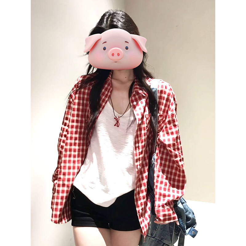 Cross-Border Red and White Plaid Shirt Jacket for Women 2026 New Hong Kong Style Plaid Shirt with a Stylish Design and Sun-Protective Cardigan Cross-Border Red and White Plaid Shirt Jacket for Women 2026 New Hong Kong Style Plaid Shirt with a Stylish Design and Sun-Protective Cardigan