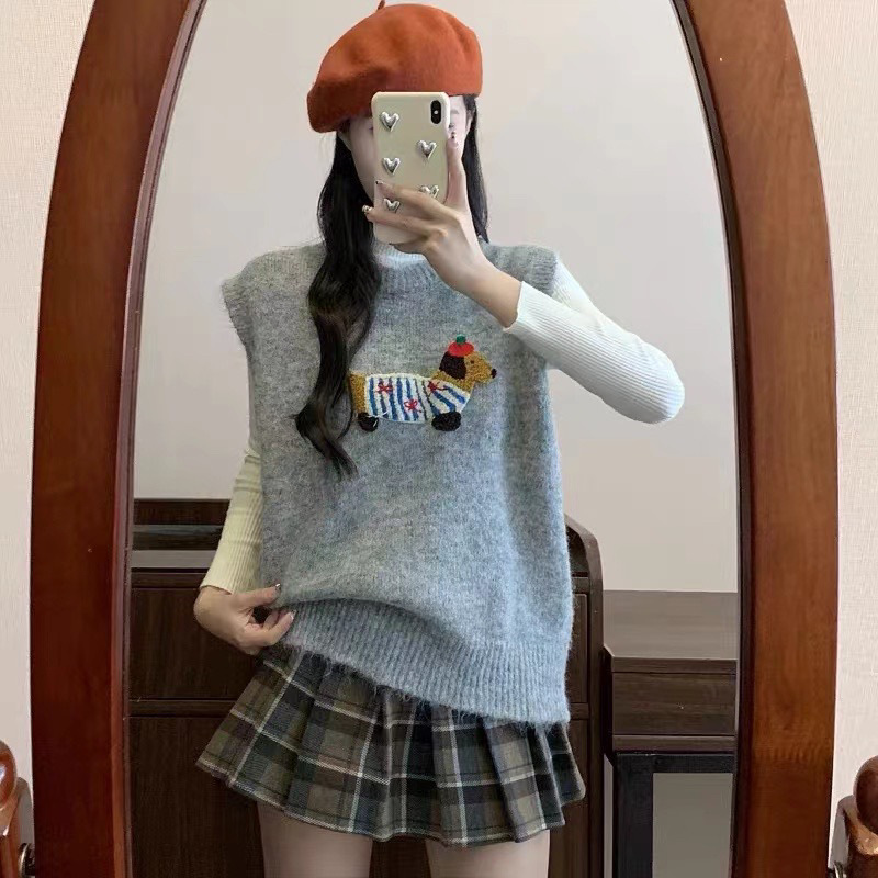 韩版卡通刺绣圆领无袖针织马甲女秋冬新款甜美外搭叠穿马夹背心潮|undefined
