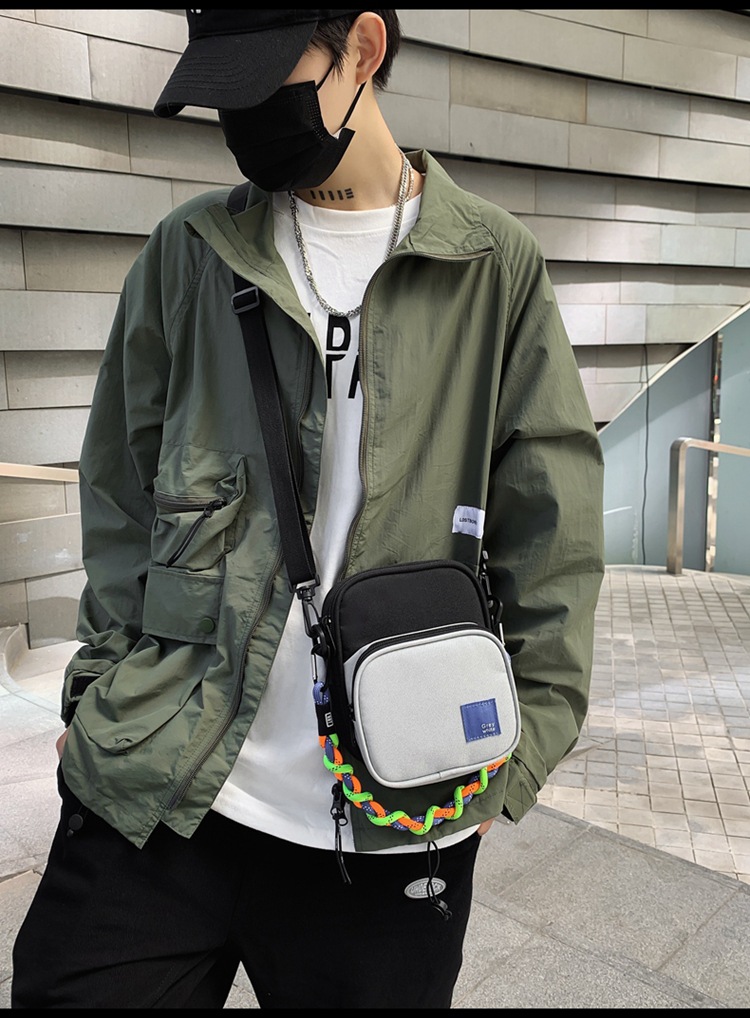 Canvas Bag Shoulder Messenger Bag Autumn 2021 New Tide Couple Simple Fashion Bag display picture 5