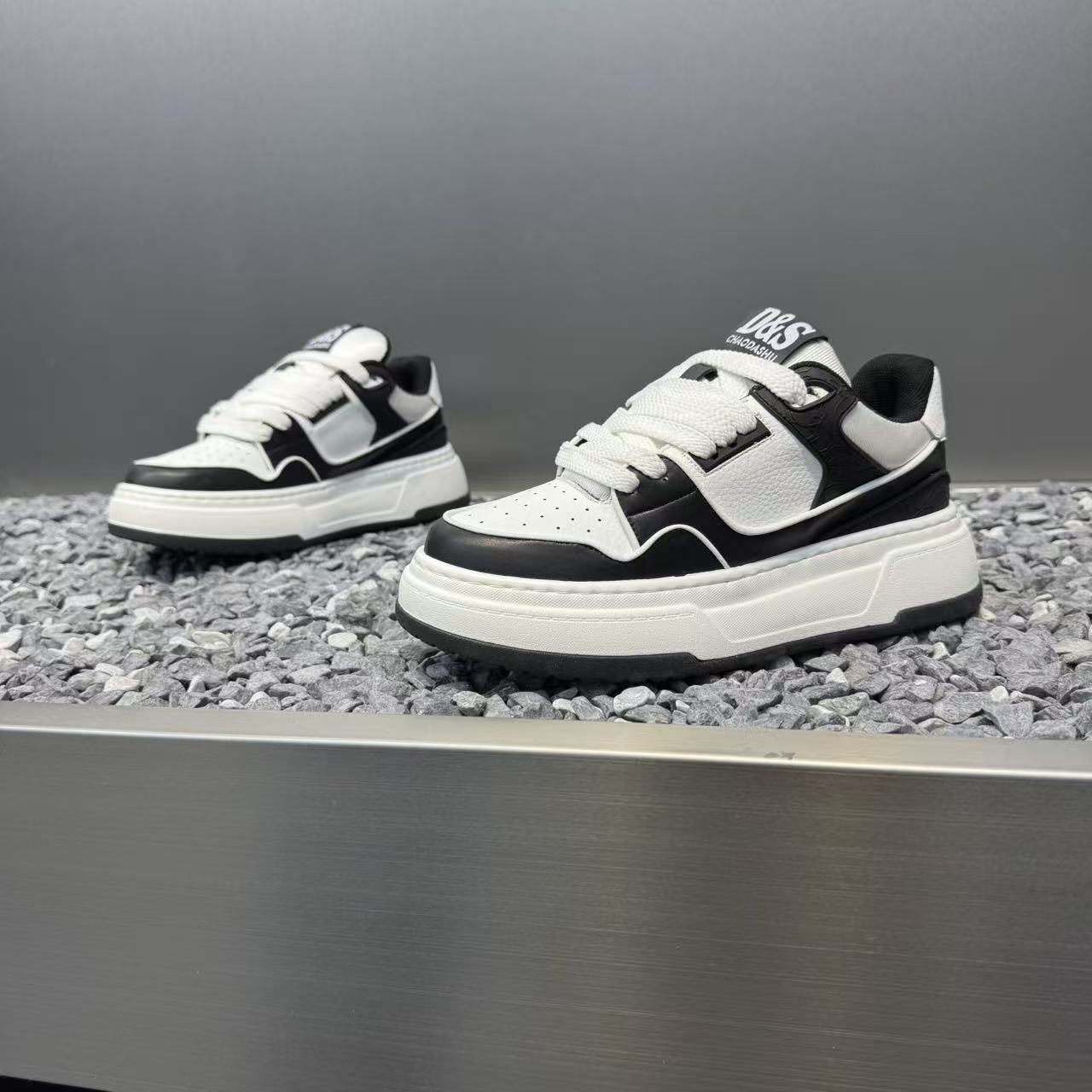 2025 Autumn New Comfortable FashiNew Trendy Thick-Soled Daily Color-Block Versatile Sports Casual Men's Shoes_vogvips.com