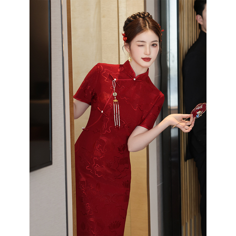 Red Cheongsam Toast Dress Bride 2025 New Summer High-end Wedding New Chinese Engagement Dress Slim-fit