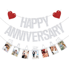Happyアニバーサリーバナー結婚記念日のテーマは、銀色の玉ねぎの写真のバナーを引っ張る
