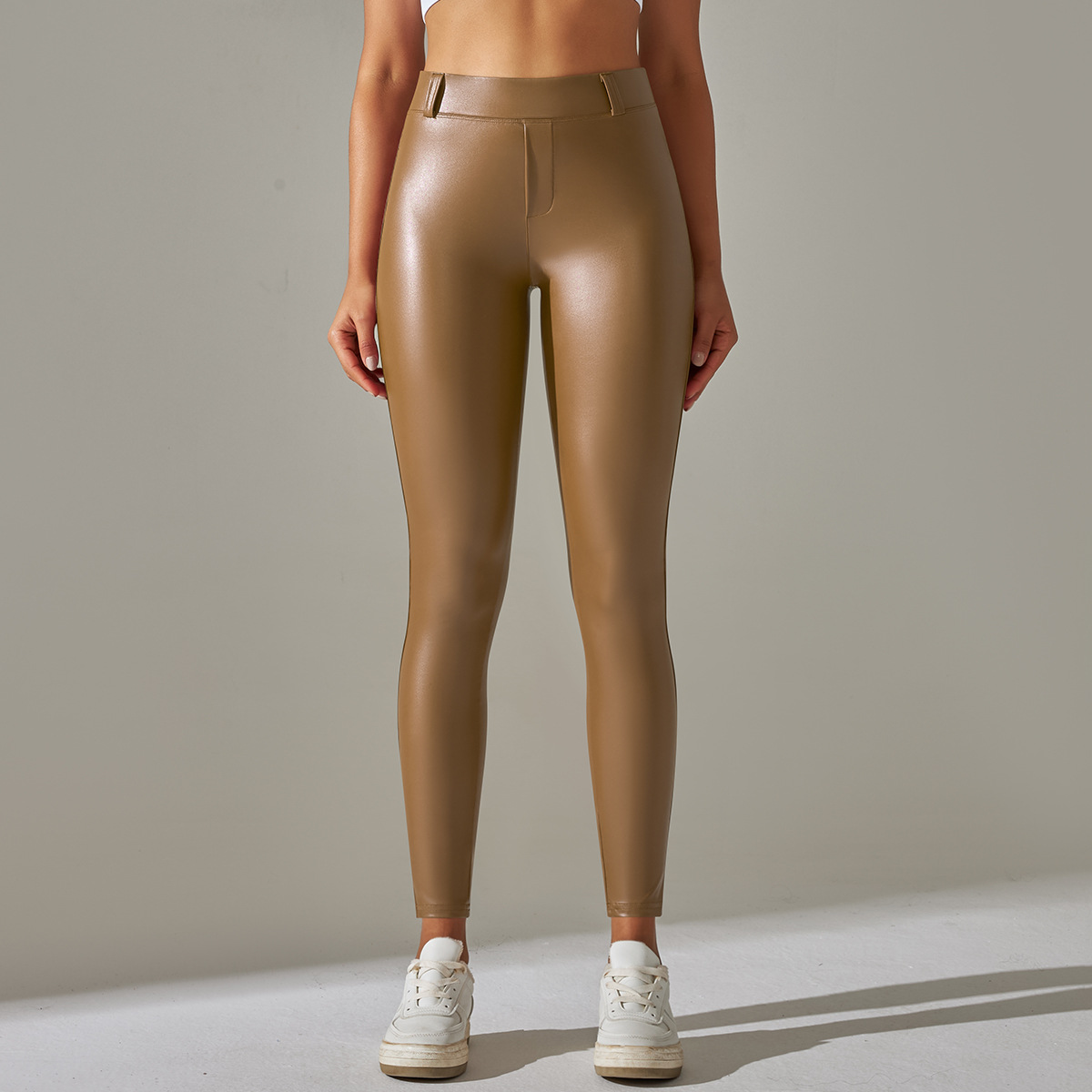 Liquidación: Pantalones de yoga de cuero PU estilo europeo y americano, de cintura alta, control de abdomen, adelgazantes, moldeadores, levanta glúteos, pantalones capri.