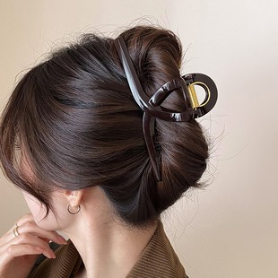 ���s�ٴ��ɿ���ɫ��̖�l�AŮ�r�и߼��бP�lץ�A�͹Ś��|���~�A��