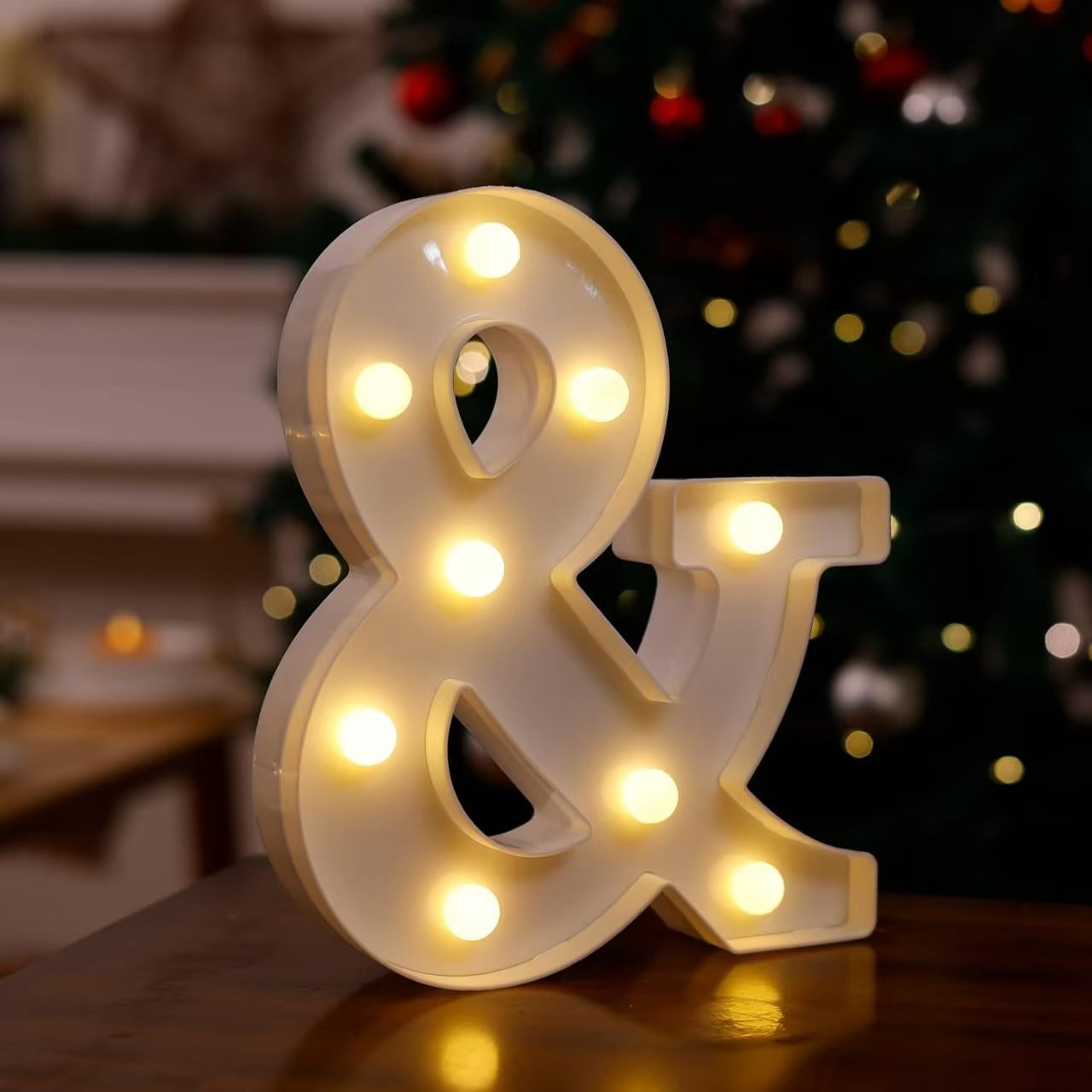 Feliz cumpleaños luz LED inglés digital luz luminosa confesión romántica escena accesorios arreglo letra luz al por mayor