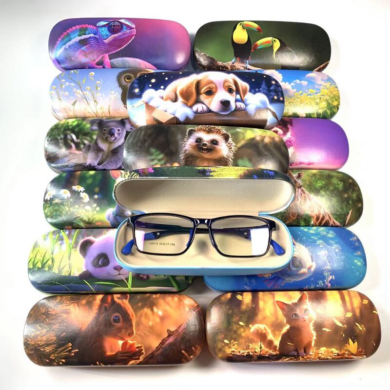 Glasses case new high-end cartoon small animal simple portable eye box high anti-pressure iron box wholesale LOGO