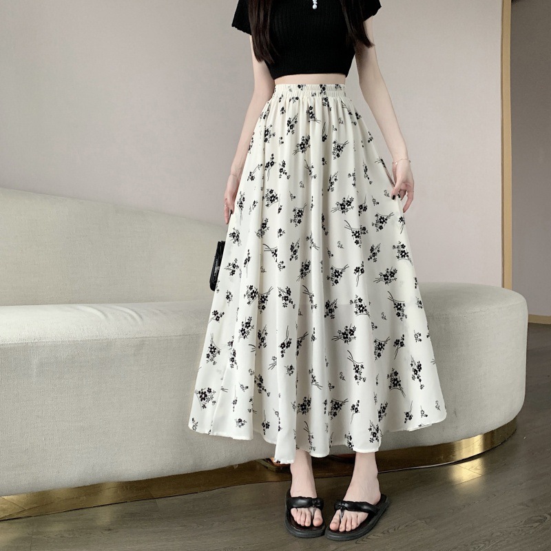Real shot 2025 spring and summer new elastic waist large swing skirt classic all-match Korean printed long skirt skirt