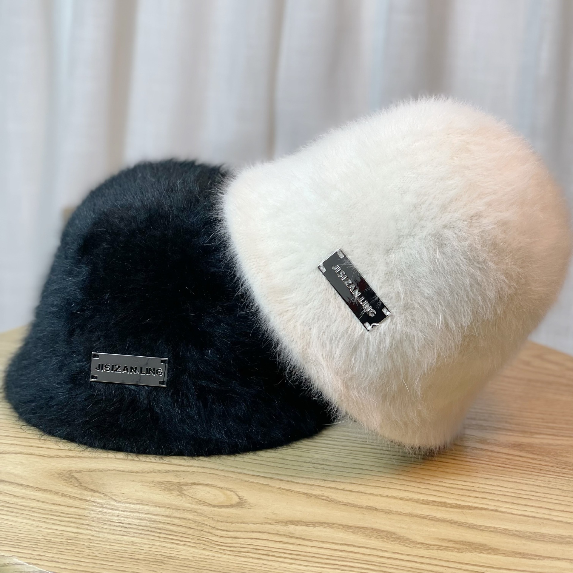 Sombrero de pescador de pelo de conejo para mujer, Cubo de felpa de cabeza grande, cara pequeña, color blanco pequeño, otoño e invierno, 2023_voghion.com