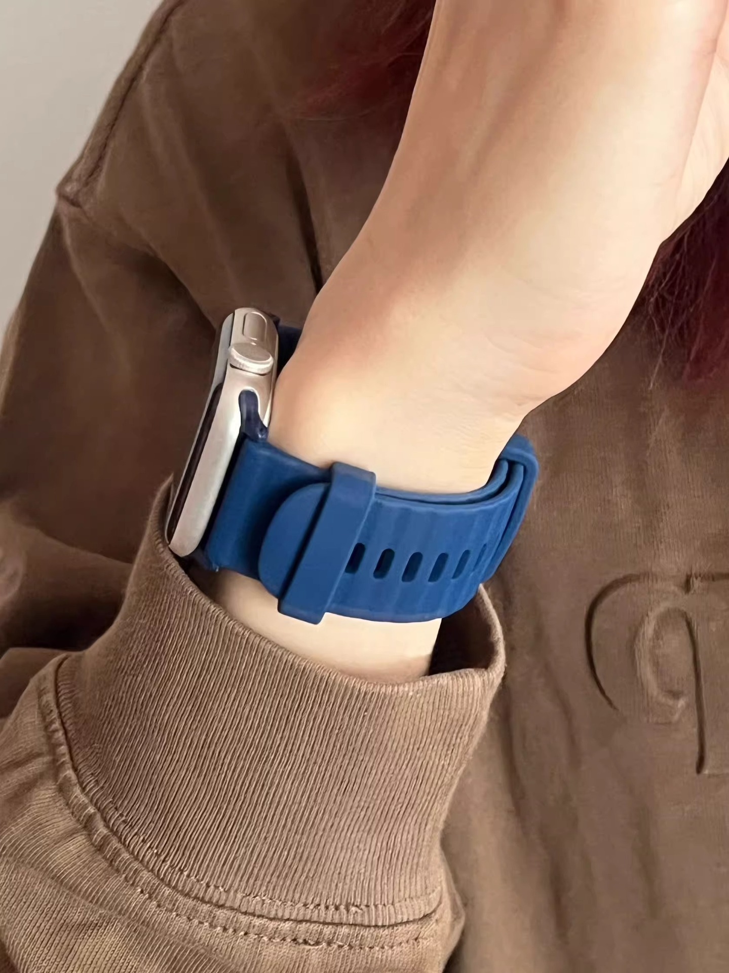 Adecuado para Apple Watch s8 correa de silicona de sentido avanzado nuevo iwatch10seultra9 creativo persianas SE