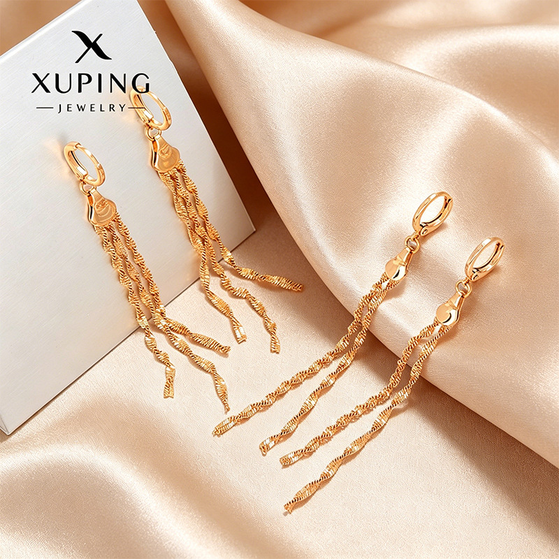 Xuping retro estilo de orejas de fijación de orejas de aleación de cobre chapado 18k cadena de onda de agua transfronteriza orejas largas joyerías al por mayor